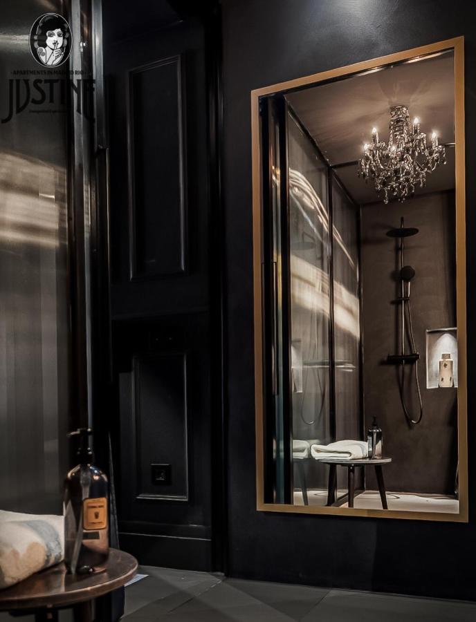 Suite Shibari By Justine Apartments Sobria Elegante Y Pecaminosa Apartamento Turistico En Madrid Rio Ngoại thất bức ảnh