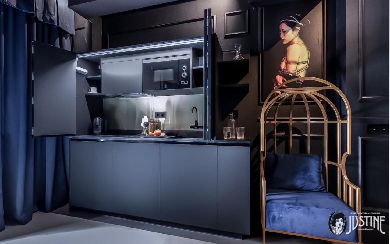 Suite Shibari By Justine Apartments Sobria Elegante Y Pecaminosa Apartamento Turistico En Madrid Rio Ngoại thất bức ảnh