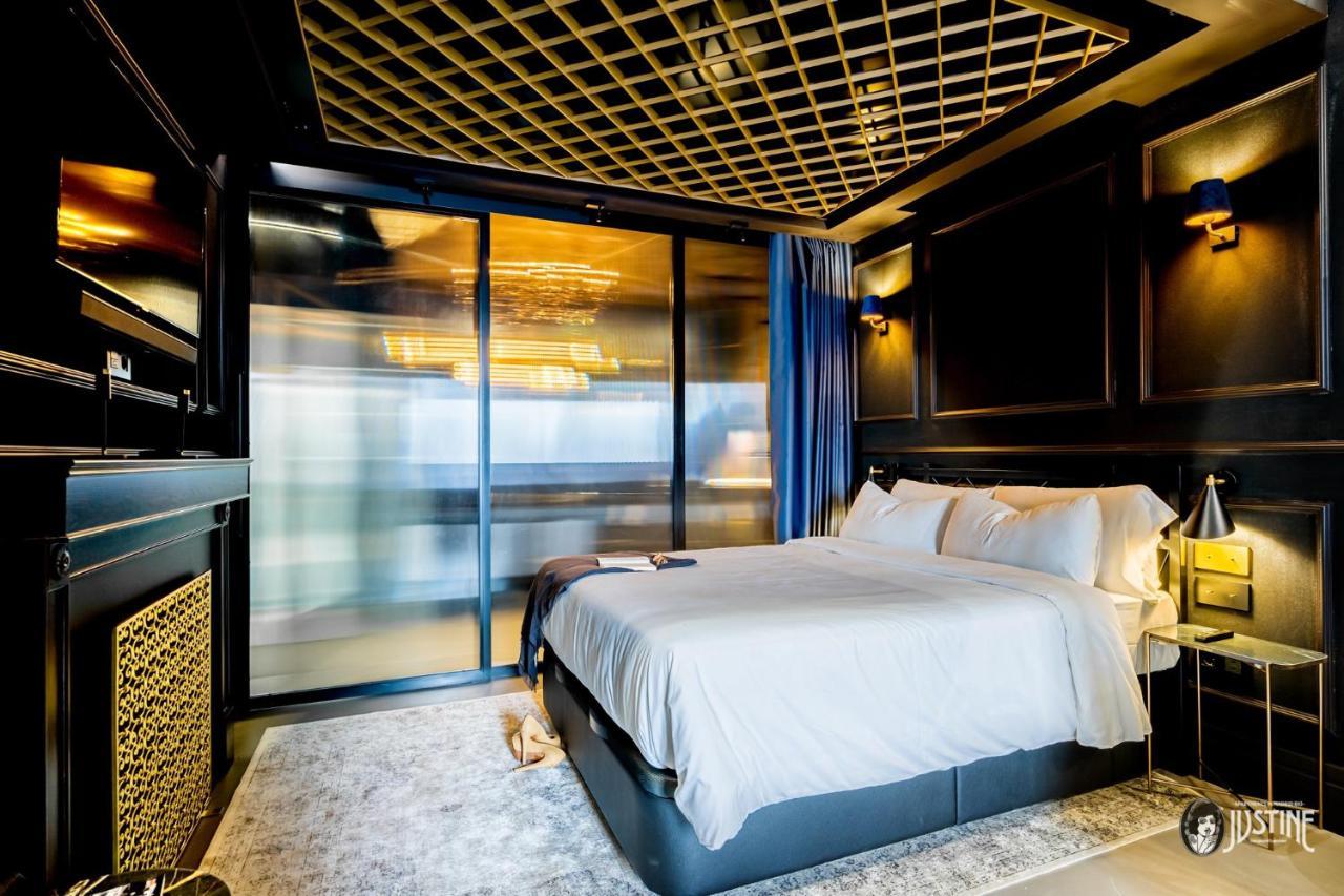 Suite Shibari By Justine Apartments Sobria Elegante Y Pecaminosa Apartamento Turistico En Madrid Rio Ngoại thất bức ảnh