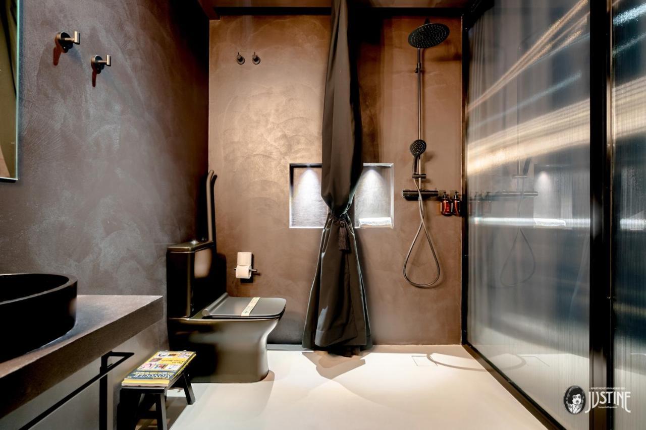 Suite Shibari By Justine Apartments Sobria Elegante Y Pecaminosa Apartamento Turistico En Madrid Rio Ngoại thất bức ảnh